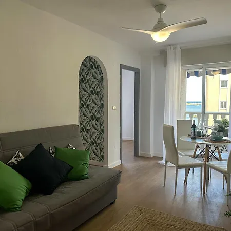 3 Con Vistas Al Mar En Apartment